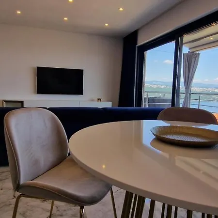 Luxury Eclipse Apartamento *